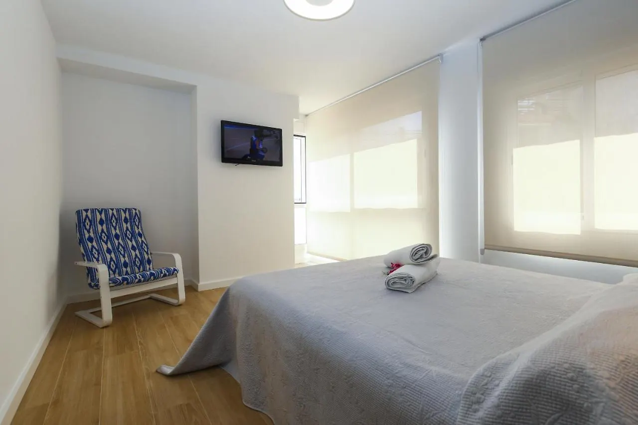 Tous 2 Only Families Planetcostadorada Salou Apartamento
